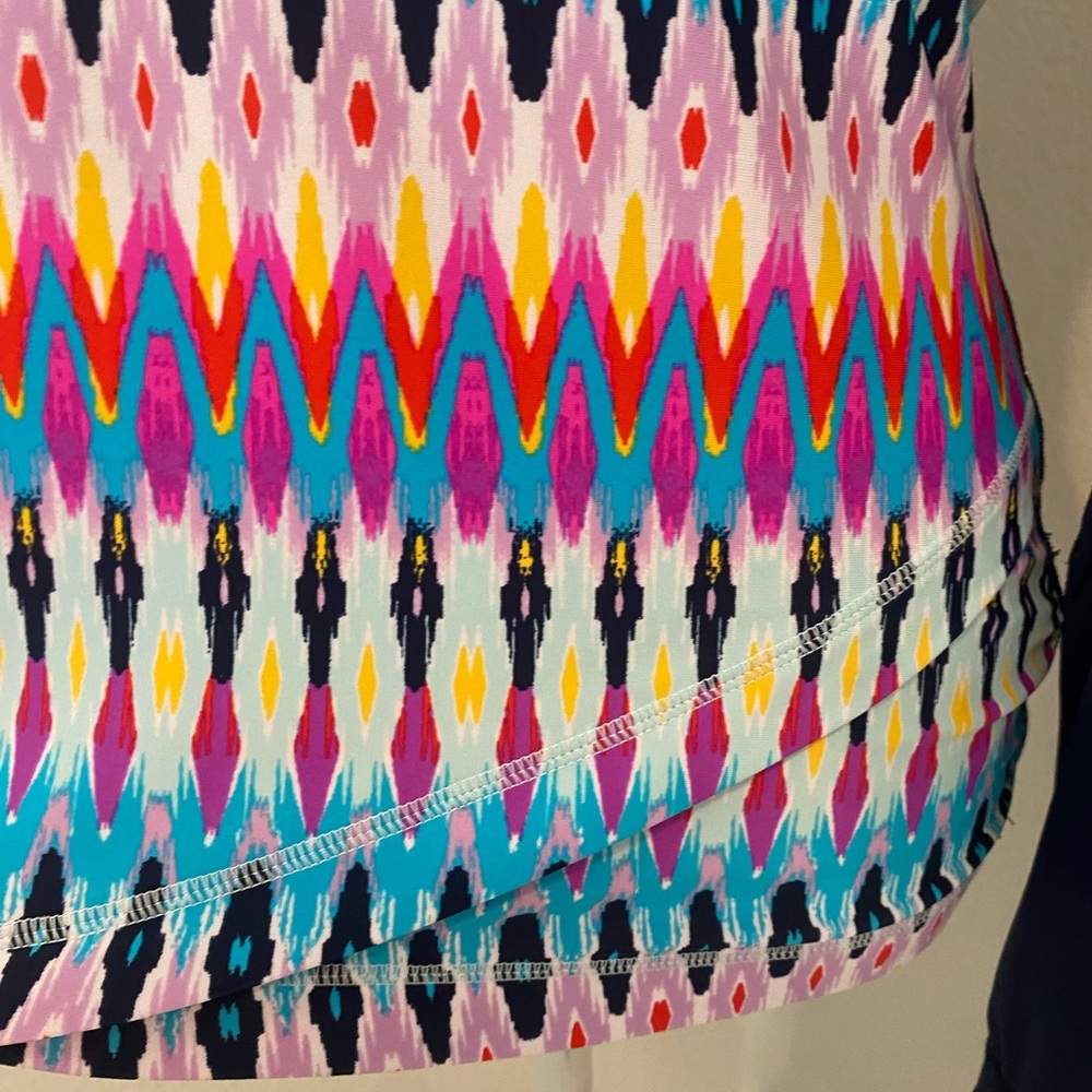 Athleta Rash Guard - Picture 9 of 9